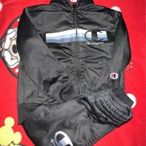 Boys 4t Champion set